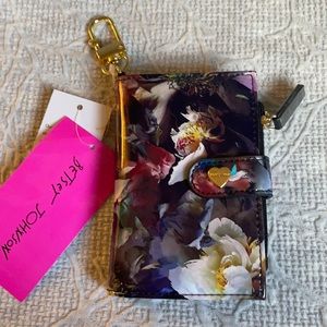NWT Betsey Johnson keychain wallet